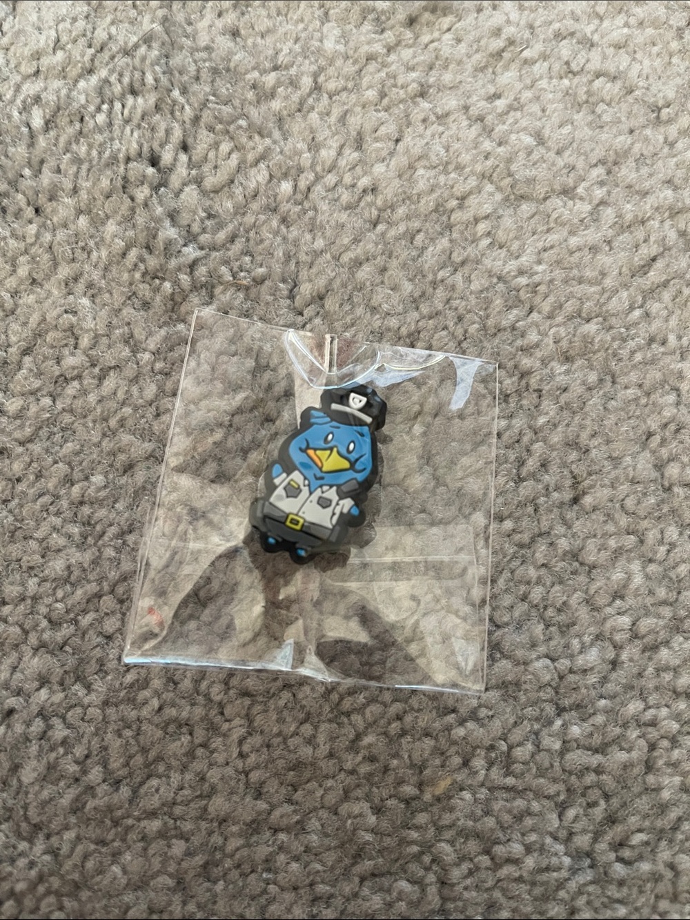 Bird officer jibbitz (1 count, new)